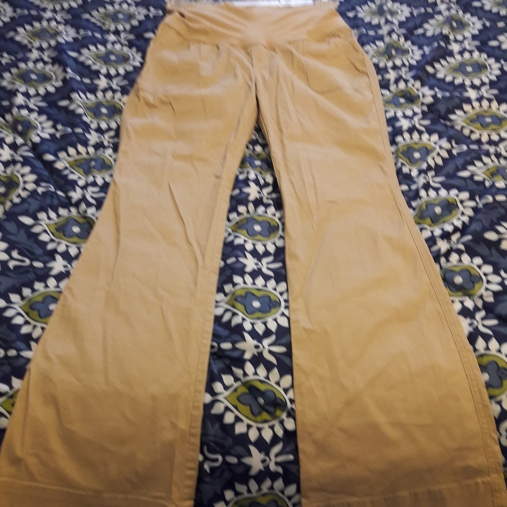 Old navy Maternity pants